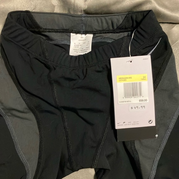 NWT Nike Men's Vex HydraStrong Colorblock Grey/black Jammer Swimsuit SZ … - Picture 3 of 3